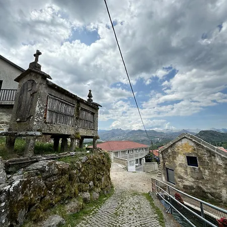 Estrela Do Gerês - Casa Fernandes 4* Outeiro (Tras-Os-Montes)