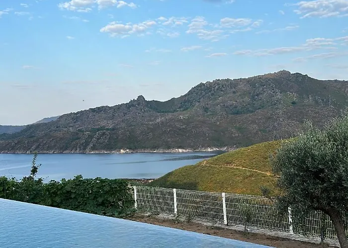 Estrela Do Geres - Casa Fernandes Bed & Breakfast 4*