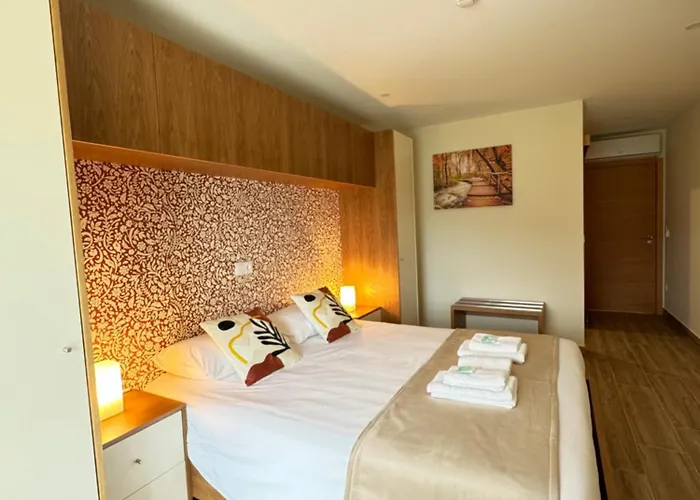 Estrela Do Geres - Casa Fernandes Outeiro (Tras-Os-Montes)