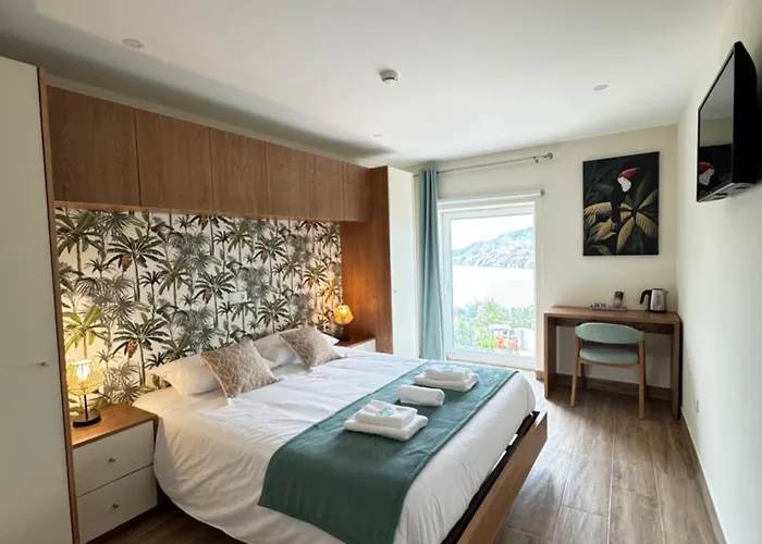 Estrela Do Geres - Casa Fernandes Bed & Breakfast 4*