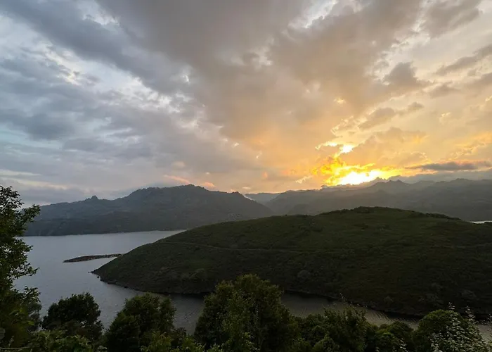 Estrela Do Geres - Casa Fernandes Outeiro (Tras-Os-Montes)