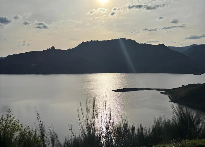 Alojamento de Acomodação e Pequeno-almoço Estrela Do Gerês - Casa Fernandes Outeiro (Tras-Os-Montes)